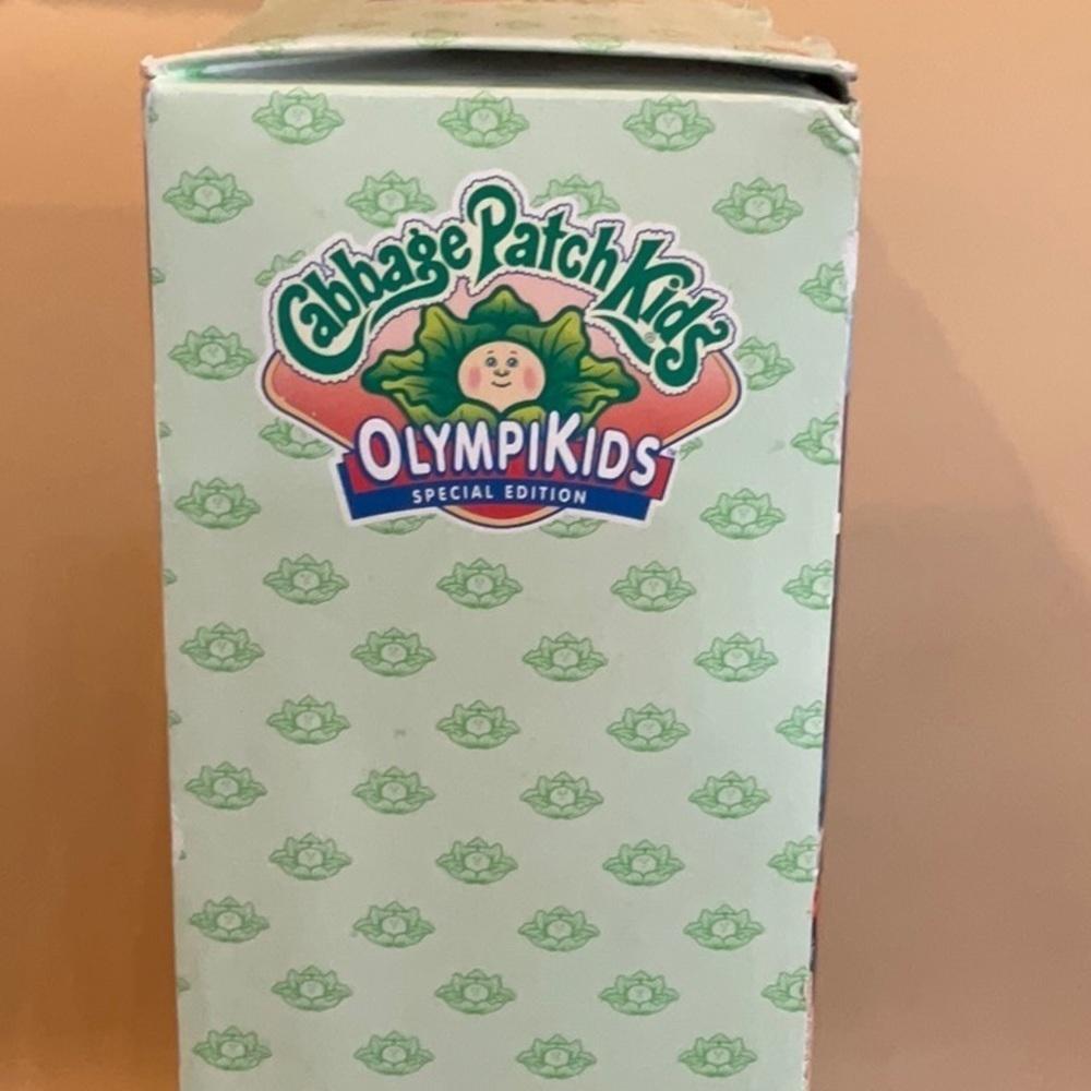 1996 Cabbage Patch Kids OlympiKids Soccer Ellie Skye - Picture 5 of 13